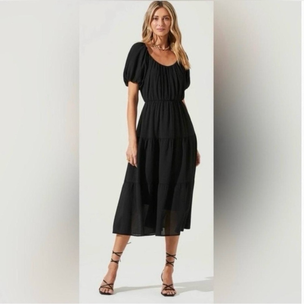 NWT ASTR The Label Black Tiered Midi Dress Puff Sleeve Women's Size S